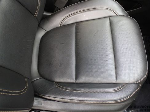 Used 2020 Chevrolet Traverse Premier w/ LPO, Blackout Package image 34