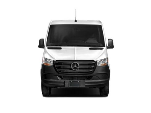 Used 2021 Mercedes-Benz Sprinter 2500 image 4