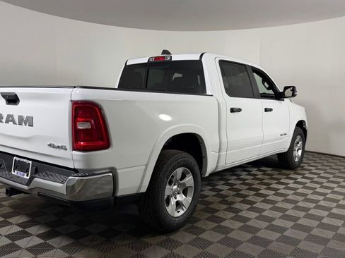 New 2026 RAM 1500 4x4 Crew Cab image 7
