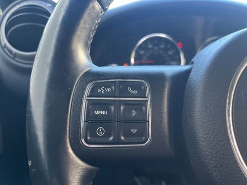 Used 2015 Jeep Wrangler Sport w/ Connectivity Group image 13