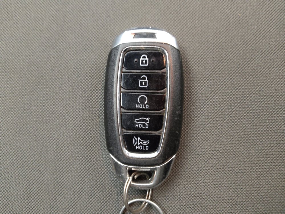 Used 2023 Hyundai Elantra SEL w/ Cargo Package FWD image 32
