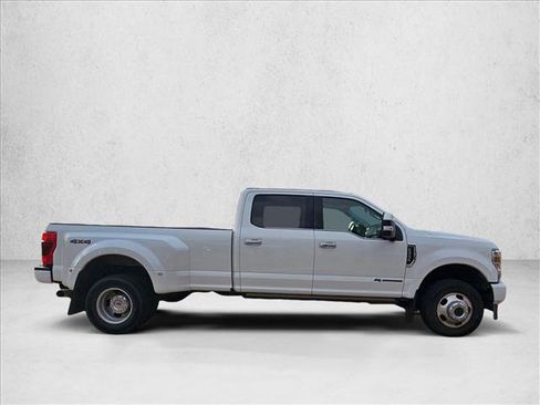 Used 2022 Ford F350 Limited AWD/4WD image 4