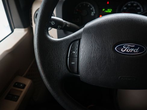 Used 2018 Ford E-350 and Econoline 350 Super Duty w/ Motorhome Prep Package image 19