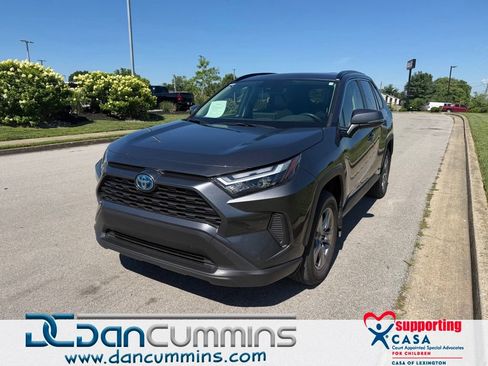 Used 2024 Toyota RAV4 XLE w/ Convenience Package AWD/4WD image 1