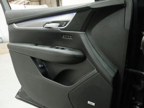 Used 2019 Cadillac XT5 Premium Luxury AWD/4WD image 21