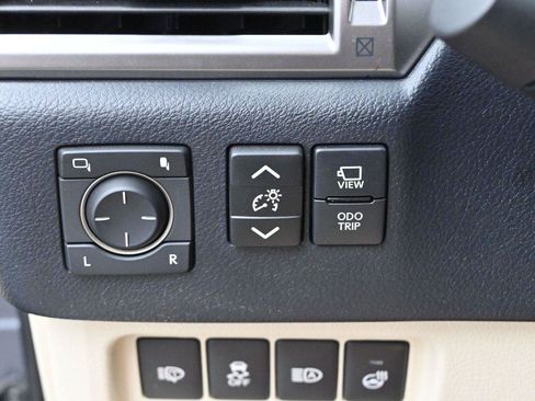 Used 2023 Lexus GX 460 Luxury AWD/4WD image 28