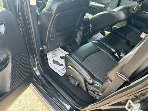 Used 2018 Dodge Journey Crossroad image 9