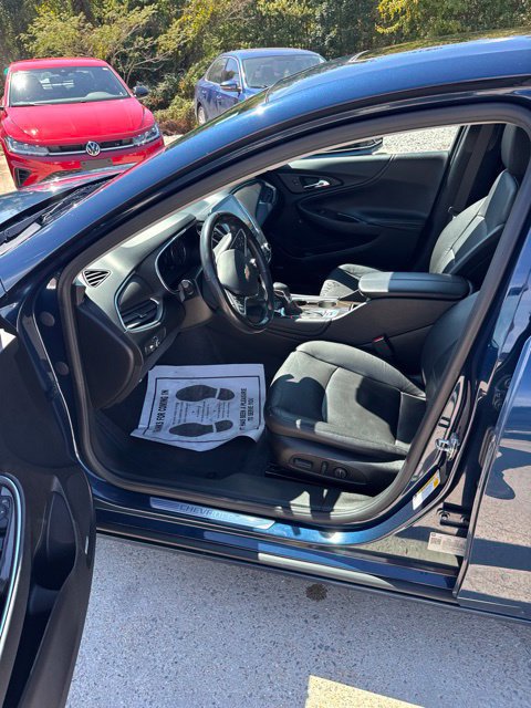 Used 2022 Chevrolet Malibu Premier FWD image 10