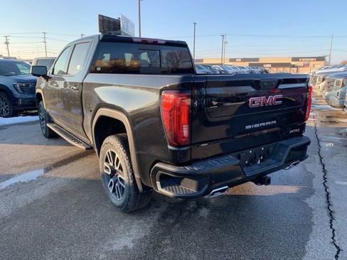 New 2026 GMC Sierra 1500 AT4 w/ AT4 Premium Package image 6