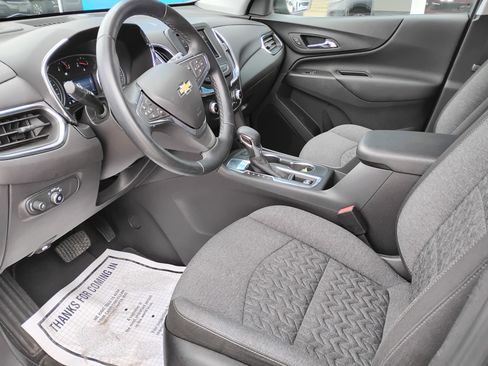Used 2024 Chevrolet Equinox LT FWD image 11