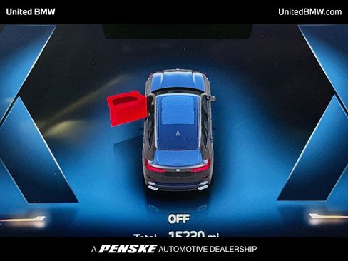 Used 2024 BMW X5 xDrive50e w/ M Sport Package image 7