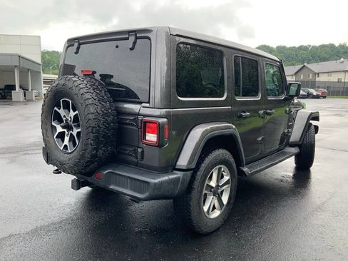 Used 2021 Jeep Wrangler Unlimited Sahara w/ Cold Weather Group AWD/4WD image 11
