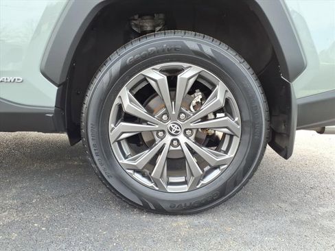 Certified 2023 Toyota RAV4 XLE Premium image 24