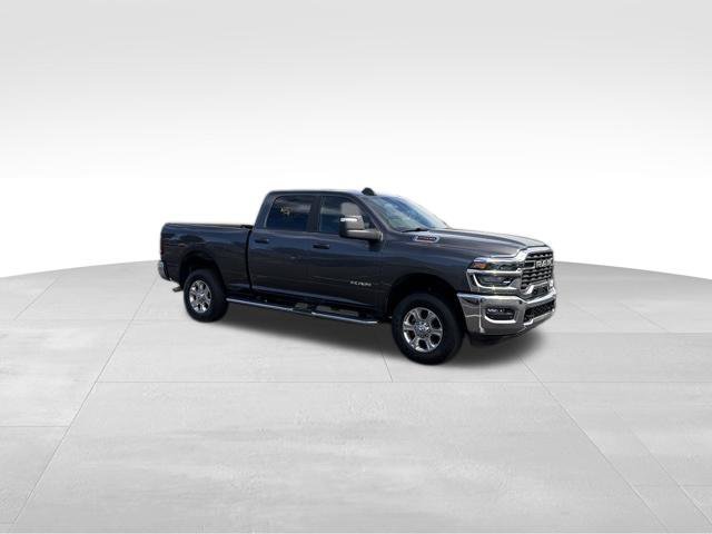 Used 2026 RAM 2500 Big Horn AWD/4WD image 3