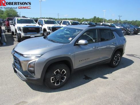 Certified 2025 Chevrolet Equinox ACTIV w/ Safety and Technology Package AWD/4WD image 1