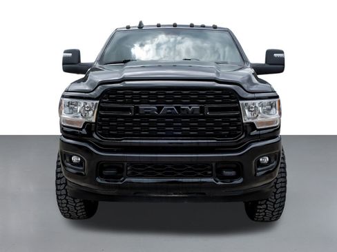 Used 2024 RAM 2500 Big Horn AWD/4WD image 3