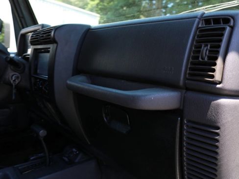 Used 2001 Jeep Wrangler Sport AWD/4WD image 58