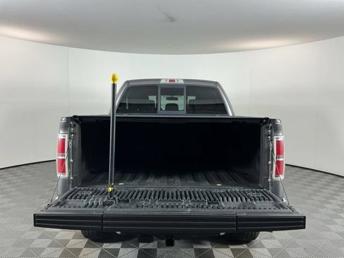 Used 2014 Ford F150 Lariat w/ Equipment Group 502A Luxury AWD/4WD image 8