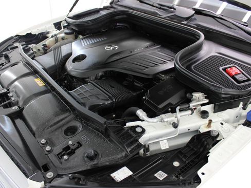 Used 2021 Mercedes-Benz GLE 450 4MATIC image 84