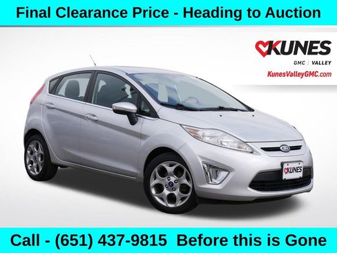Used 2012 Ford Fiesta SES FWD image 1