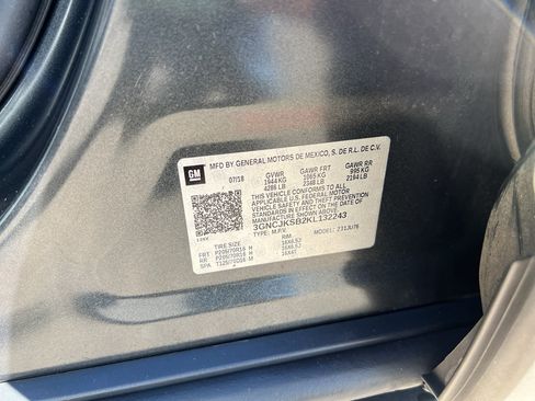 Used 2019 Chevrolet Trax LS w/ LPO, Cargo Package FWD image 27