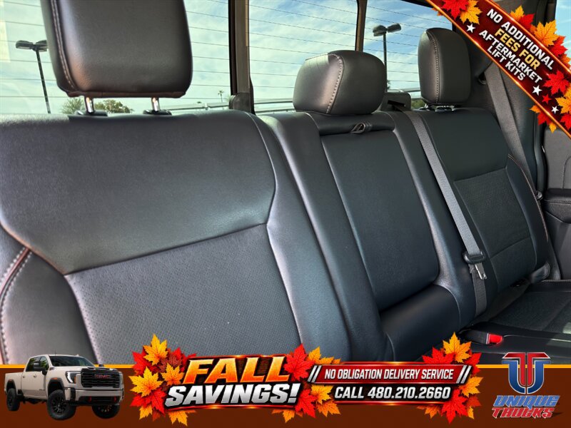 Used 2023 Ford F350 Lariat w/ Lariat Ultimate Package AWD/4WD image 28