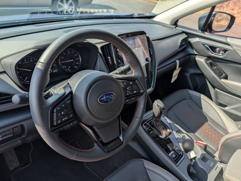 Certified 2025 Subaru Crosstrek 2.5i Limited w/ Crosstrek Mirror Package AWD/4WD image 27