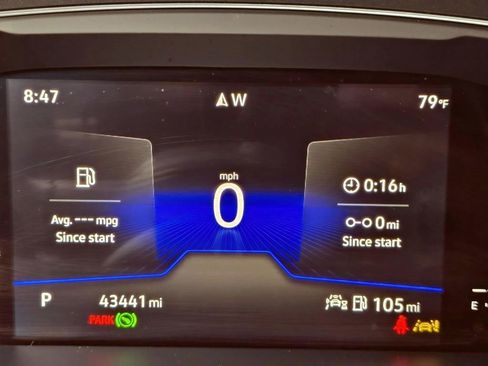 Used 2023 Volkswagen Tiguan SE FWD image 25