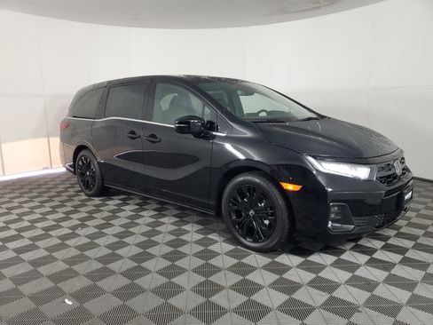 New 2026 Honda Odyssey Sport-L image 2