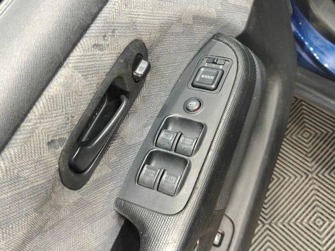 Used 2004 Honda CR-V EX image 25