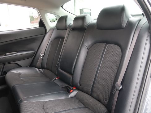 Used 2020 Kia Optima S FWD image 30