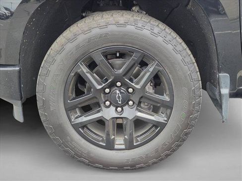 Used 2024 Chevrolet Silverado 1500 RST AWD/4WD image 14