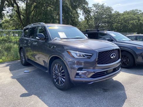 Used 2023 INFINITI QX80 Premium Select w/ Cargo Package AWD/4WD image 3