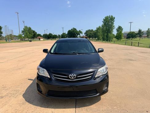 Used 2013 Toyota Corolla LE FWD image 4