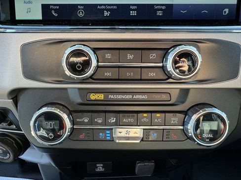 Used 2022 Ford F250 Lariat w/ Lariat Ultimate Package image 40