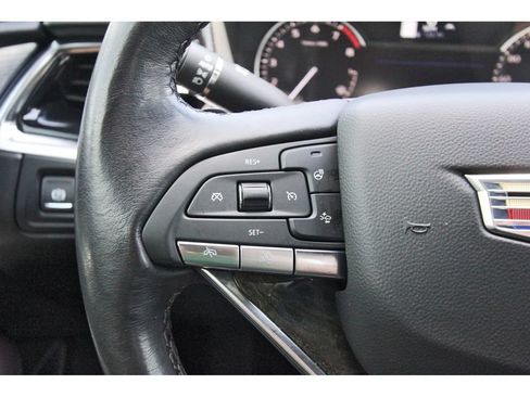 Used 2023 Cadillac XT6 Premium Luxury FWD image 19