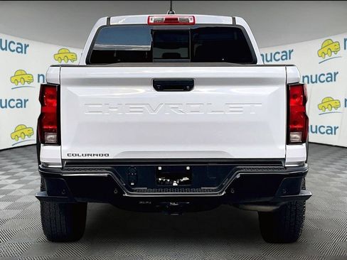Used 2025 Chevrolet Colorado Trail Boss AWD/4WD image 5