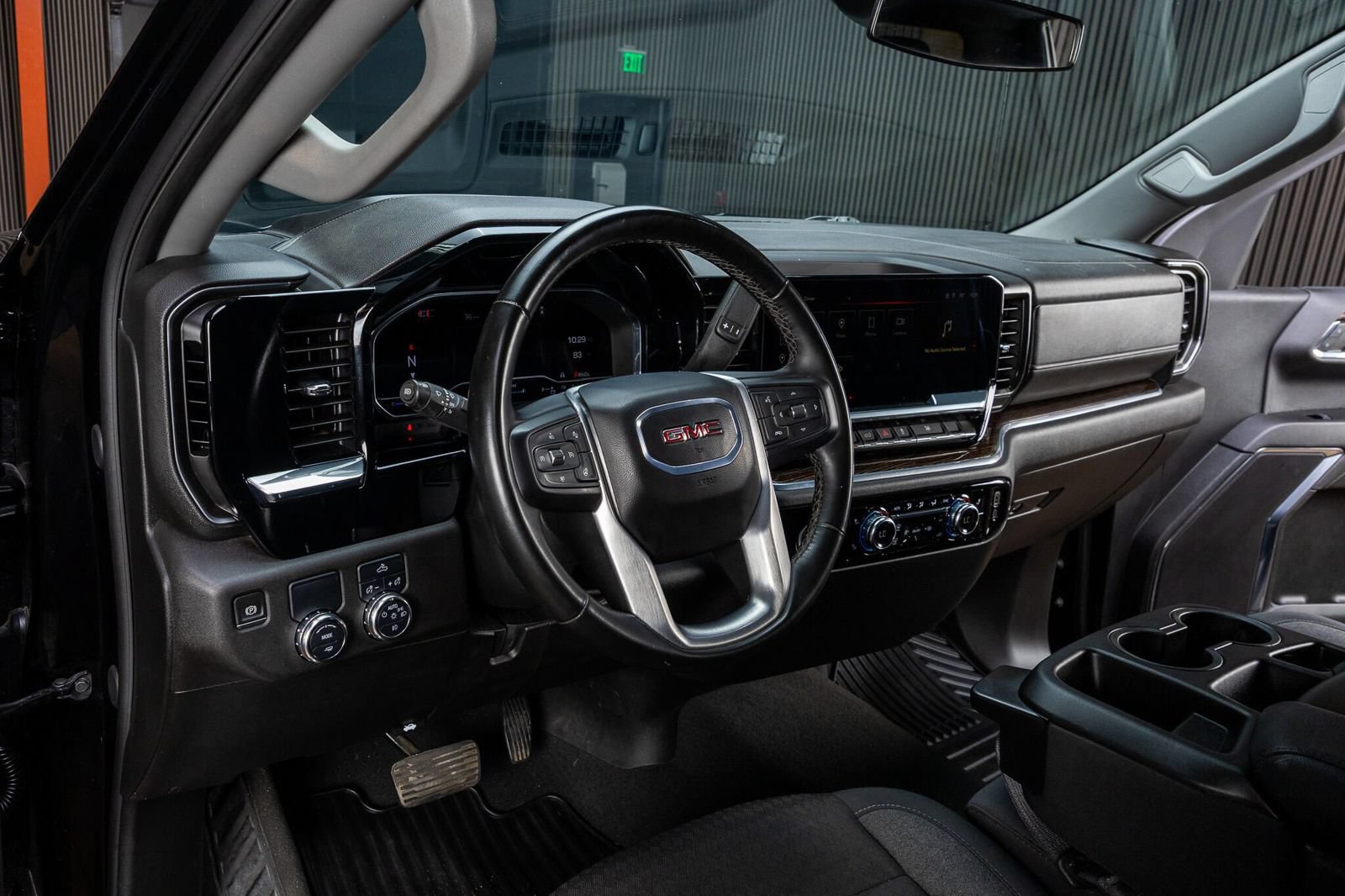 Used 2024 GMC Sierra 1500 Elevation RWD image 15
