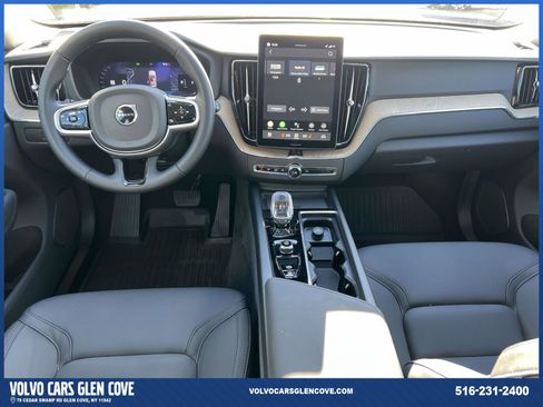 Used 2026 Volvo XC60 B5 Core w/ Climate Package image 12