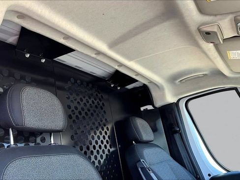 Used 2025 RAM ProMaster 2500 w/ U-Haul Equipment Group FWD image 22
