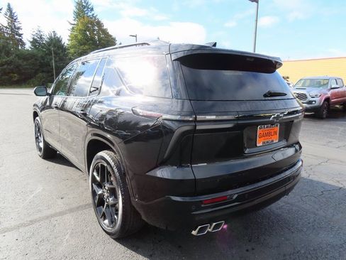 Certified 2024 Chevrolet Traverse RS w/ LPO, Floor Liner Package image 5