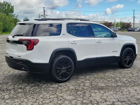 Used 2023 GMC Acadia SLT w/ Elevation Edition AWD/4WD image 5