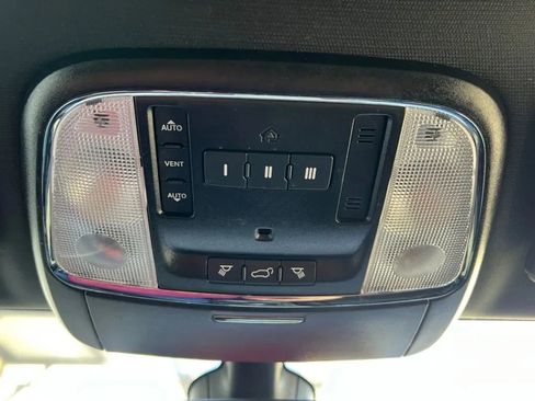 Used 2020 Dodge Durango R/T w/ Blacktop Package AWD/4WD image 48