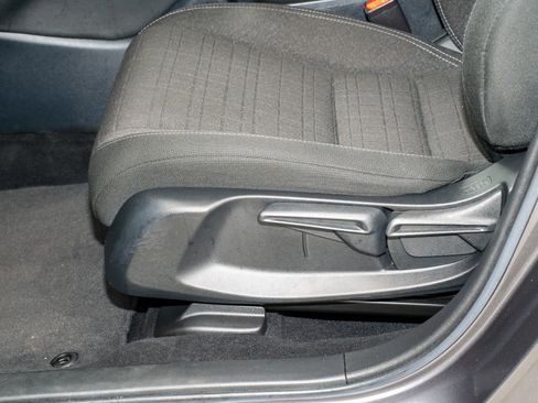 Certified 2024 Honda HR-V LX image 29