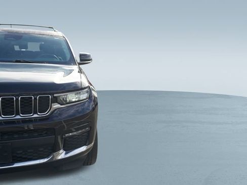 Used 2021 Jeep Grand Cherokee L Limited image 42