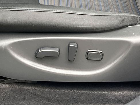 Used 2022 Nissan Leaf SV Plus FWD image 10