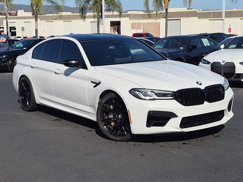 Used 2021 BMW M5 w/ Executive Package AWD/4WD image 2