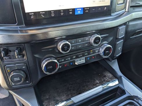 Used 2024 Ford F250 Lariat w/ FX4 Off-Road Package image 24