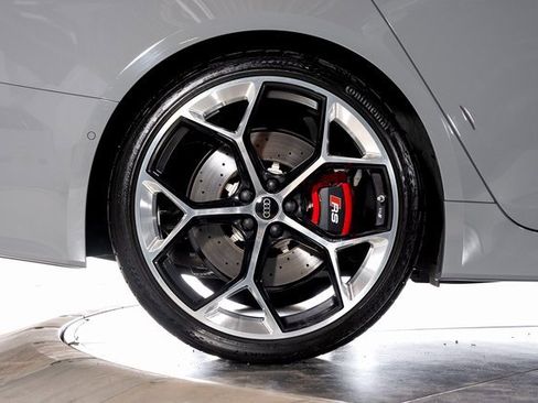 Used 2026 Audi RS 6 performance image 14