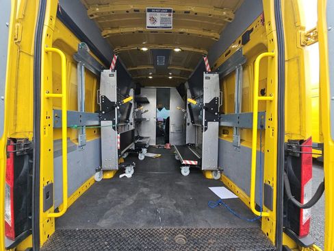 Used 2021 Ford Transit 250 148 High Roof Extended w/ Parcel Delivery Package RWD image 12
